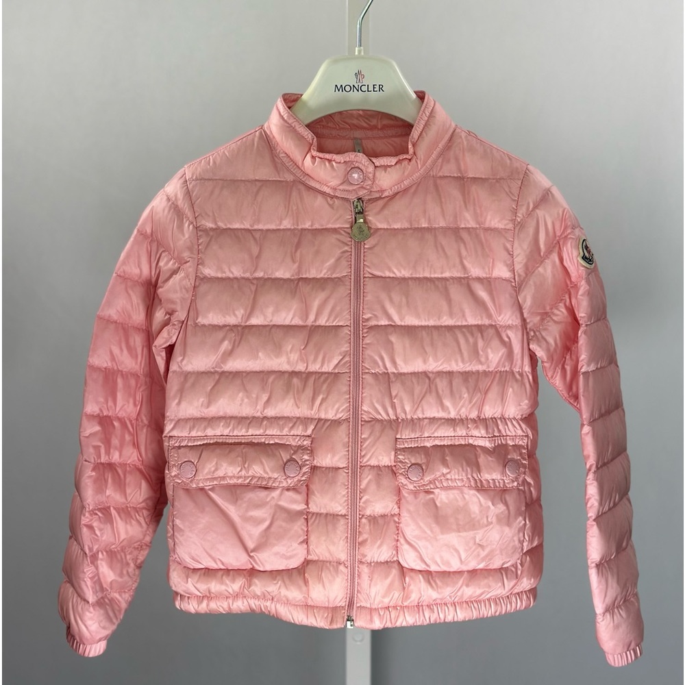 MONCLER KIDS - Longue Saison Light Quilted Down Jacket. Bubblegum Pink. Size 6y